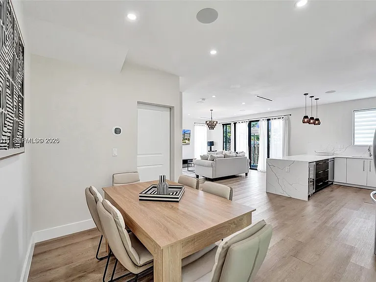 1617 NE 11th St #Townhouse 1 — Photo 11