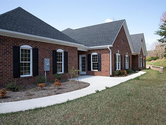 2nd image of 29 Fleming Way