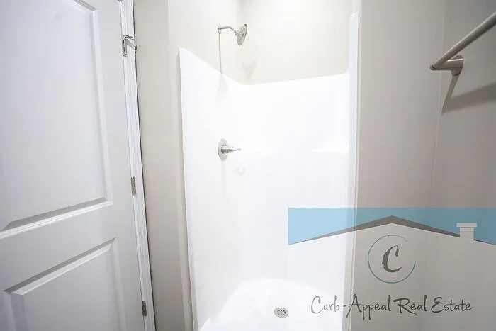 7001 Johnson Ave — Photo 7