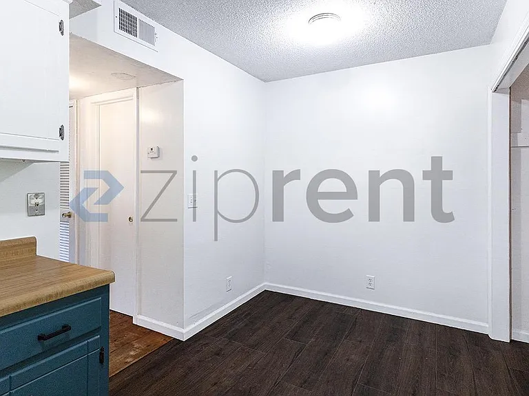 Dining Room 1