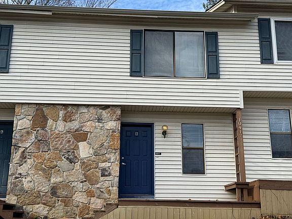 2nd image of 10417 Victoria Dr APT B