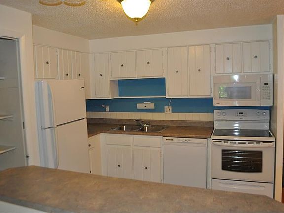 5th image of 1008 N Corona St APT 507