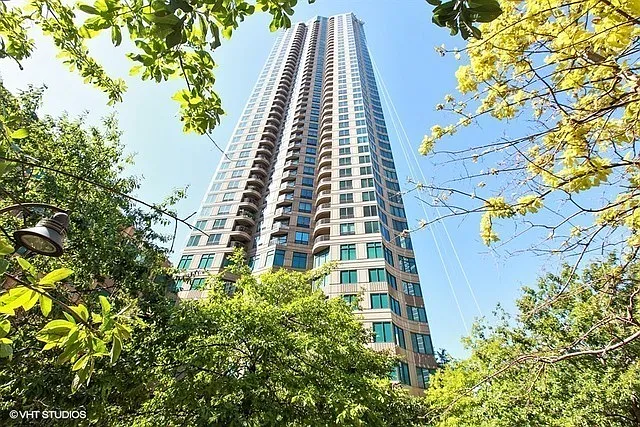 400 N La Salle Dr #2107