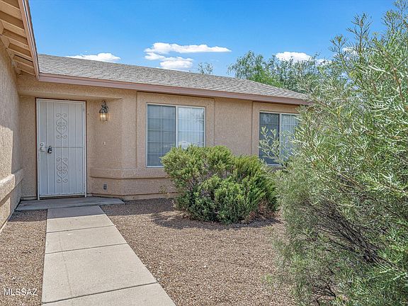 4th image of 8812 E Squaw Peak Dr