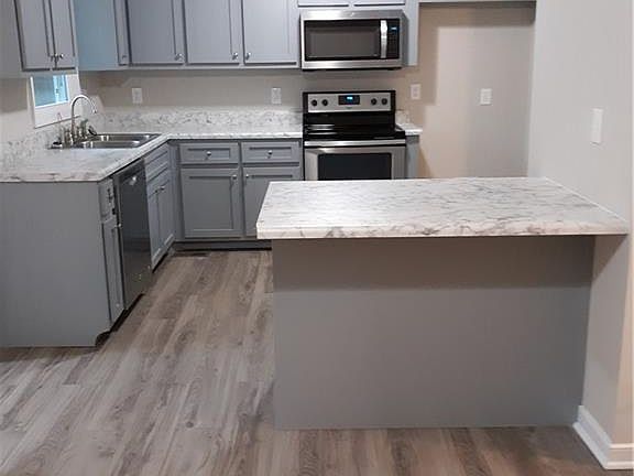 2nd image of 9201 Northwood Dr