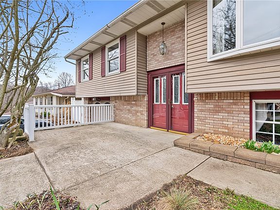 2nd image of 1302 Rankin Rd