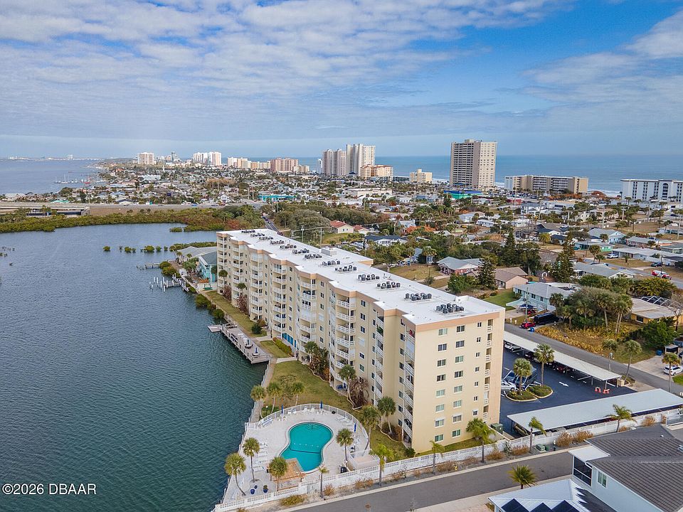 1st image of 3606 S Peninsula Dr APT 208