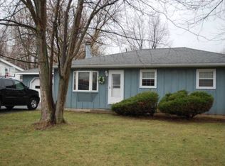 324 Rosalind Rd, Rochelle, IL 61068