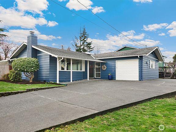 2nd image of 11618 SE 166th Place