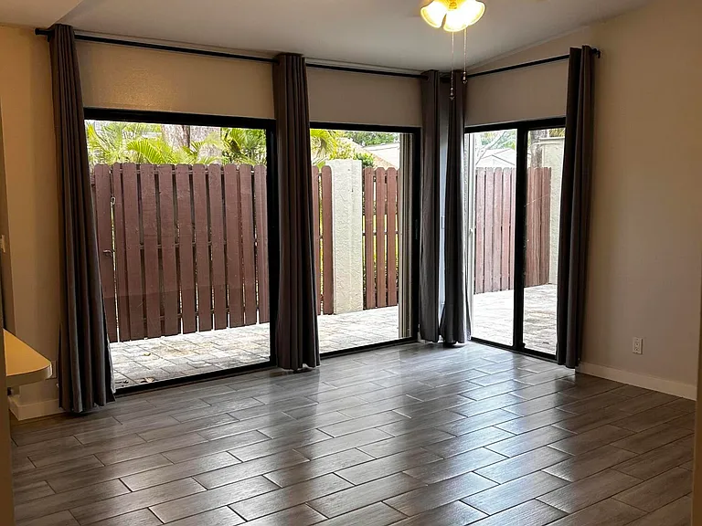 51 Meadows Dr — Photo 15