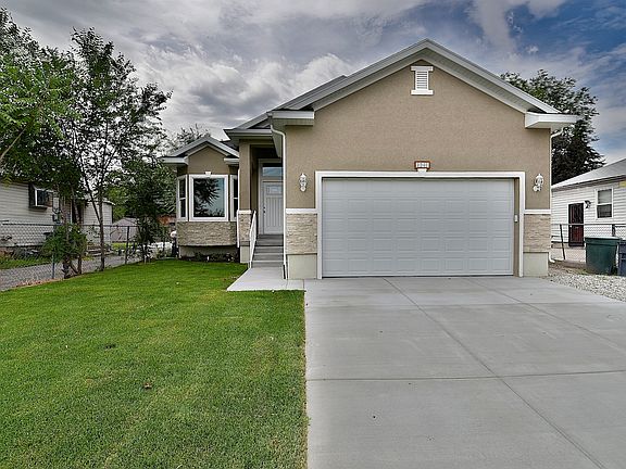 2nd image of 1241 West Arapahoe Ave