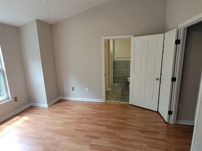 8702 Castlerock Ct — Photo 27