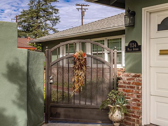4th image of 1134 Mills Ave