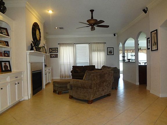 3rd image of 3539 Bayou Forest Dr