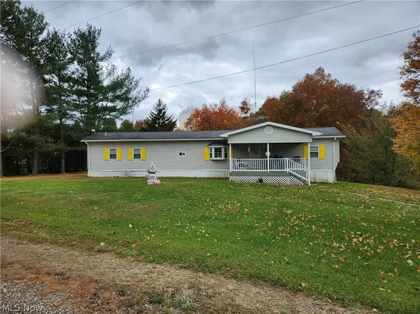 4935 Mellow Ln, Cumberland, OH 43732