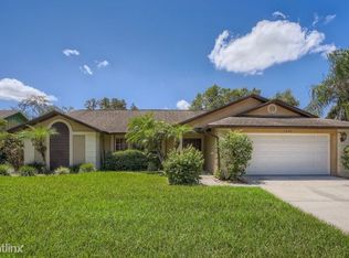 1742 Shady Leaf Dr, Valrico, FL 33596