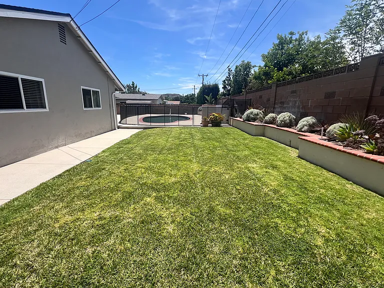 1363 Hendrix Ave — Photo 18