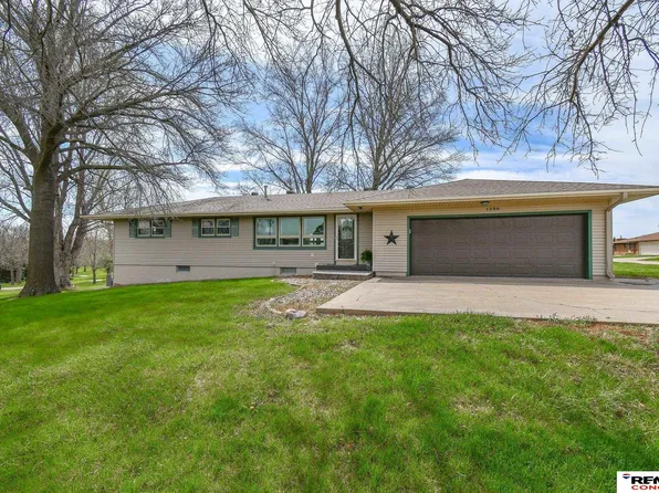 1200 Parker Dr, Syracuse, NE 68446
