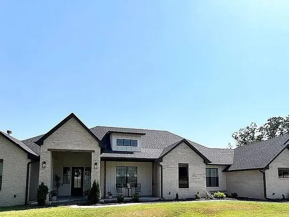 8281 Walnut Creek Rd, Arcadia, OK 73007