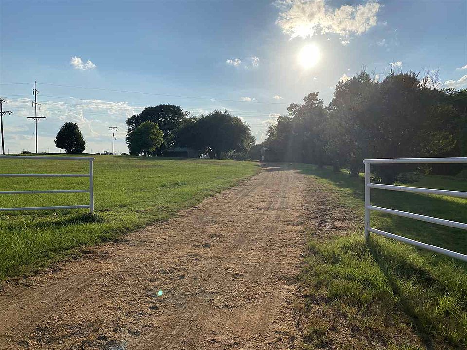 1st image of 2411 County Road 4156 N