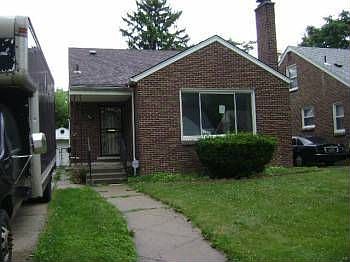 1st image of 15461 Kentfield St