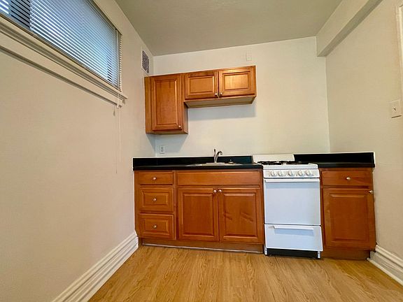 5th image of 4417 Forest Park Ave APT 201