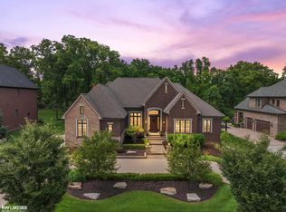 3780 Thatcher Dr, Rochester Hills, MI 48309