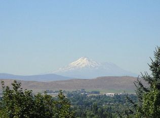 5801 Basin View Dr, Klamath Falls, OR 97603