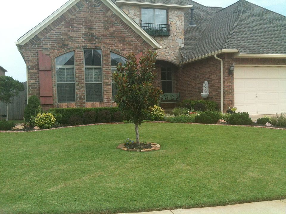 1st image of 820 Preston Park Dr