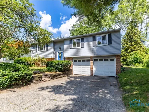 6768 Denbridge Dr, Sylvania, OH 43560