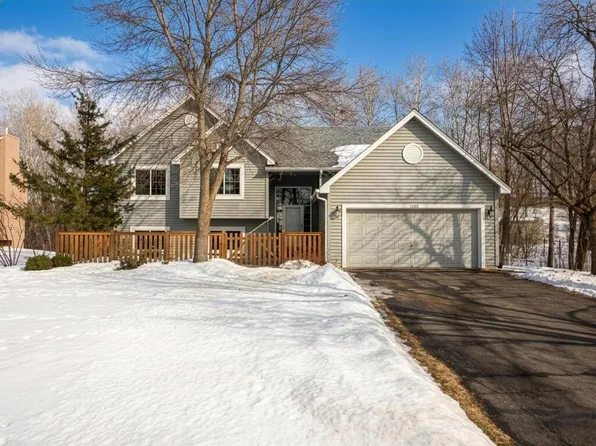 1020 Fernbrook Ln N, Plymouth, MN 55447