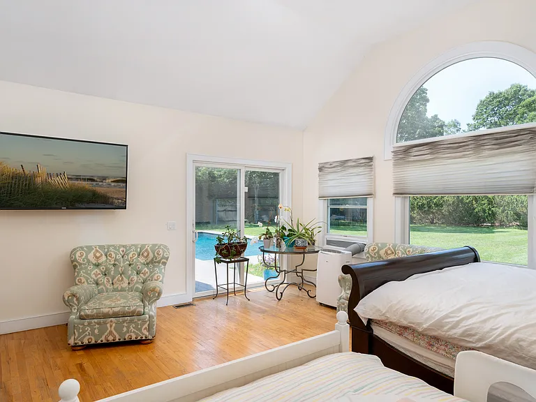 5 Old Fields Ln — Photo 11