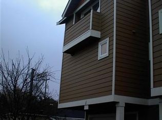 809 NW 53rd St #A, Seattle, WA 98107