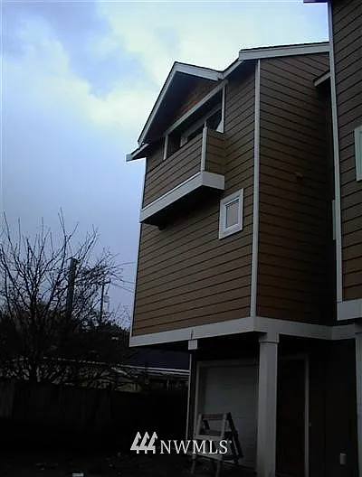 809 A NW 53rd Street photo 1