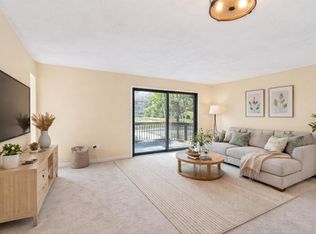 612 Pine Ridge Pl, Raleigh, NC 27609