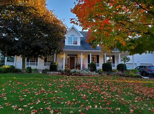 122 Davis Trl, Essa, ON L0L 2N0