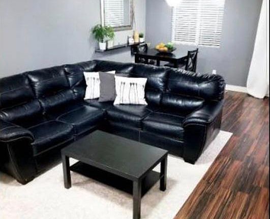 Living room / dining room