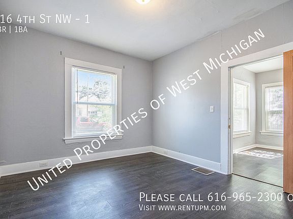 3rd image of 916 4th St NW #1