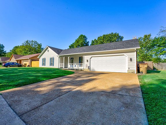 2nd image of 5025 Hickory Bark Dr