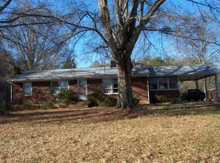 7625 Rockford School Rd, Gretna, VA 24557