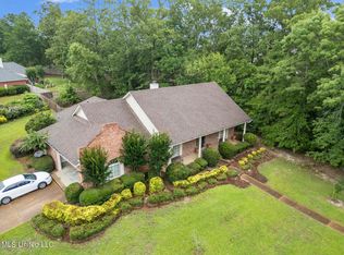 501 Castlewoods Blvd, Brandon, MS 39047