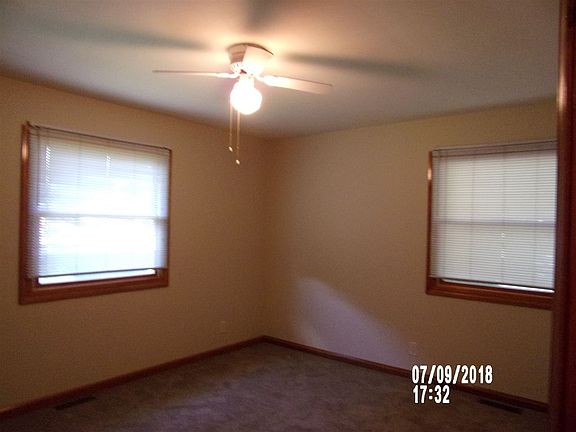 5th image of 4601 N Tillotson Ave