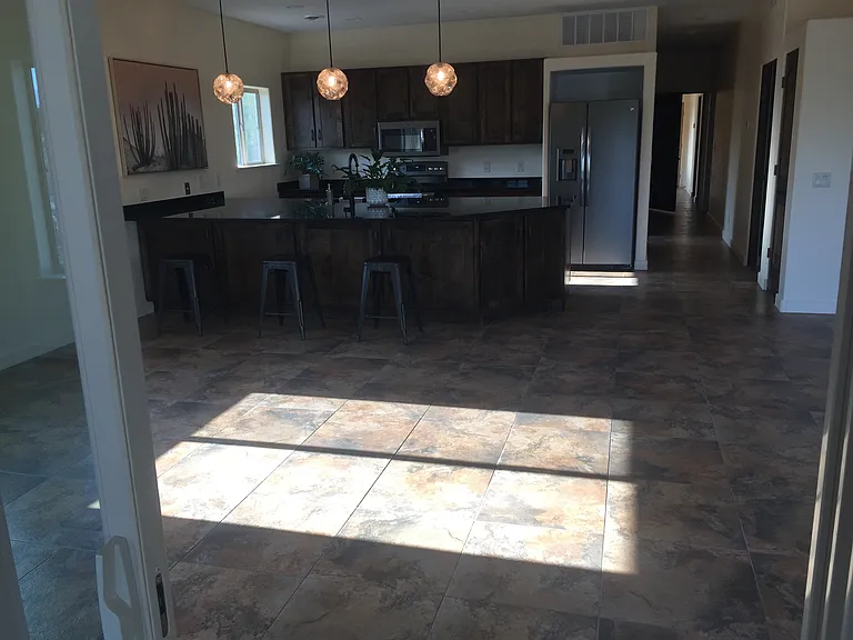 1260 N Speedway Pl — Photo 2