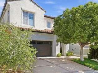 24813 Calle Cedro, Calabasas, CA 91302