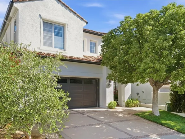 24813 Calle Cedro, Calabasas, CA 91302