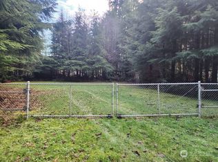 54 Robin Ln, Pacific Beach, WA