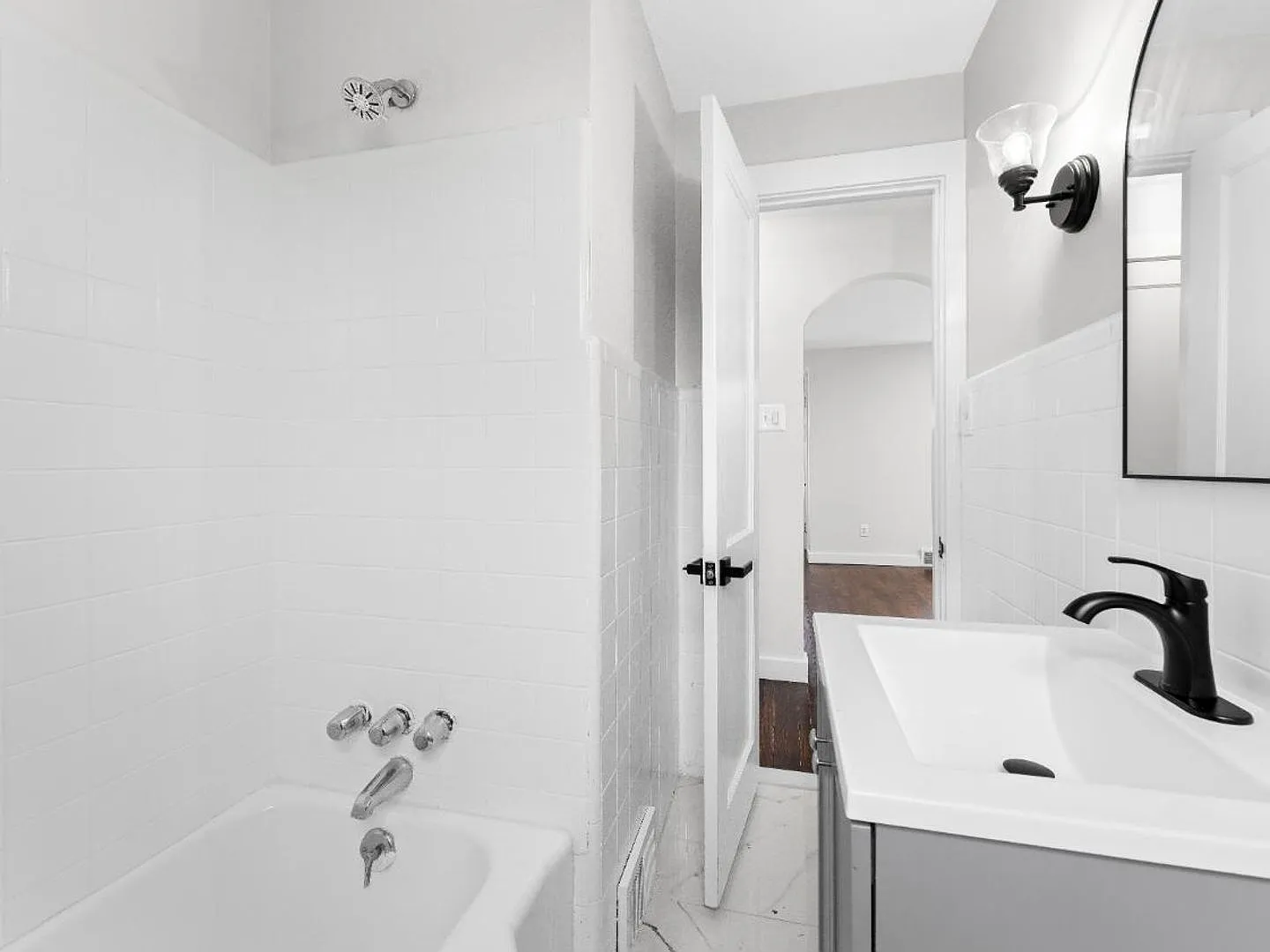 Beautifully Renovated 3-Bedroom, 1.5-Bath Home with Modern Kitchen & Driveway Parking in Mt. Ephr... — Photo 4