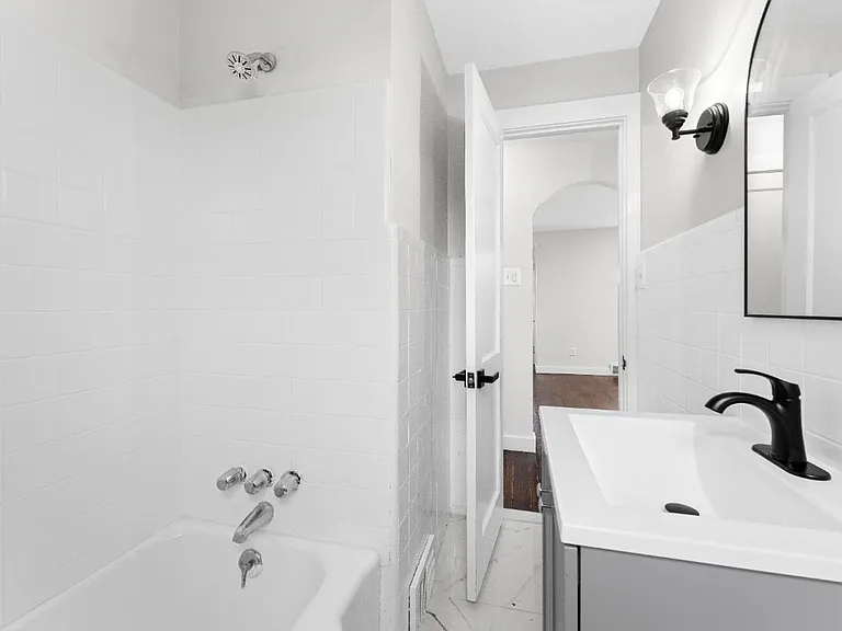 800 Market St — Photo 4