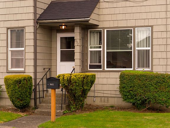 2nd image of 902 W Wishkah St