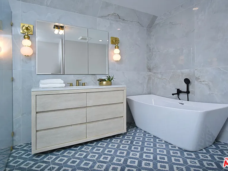 5005 Los Feliz Blvd — Photo 12